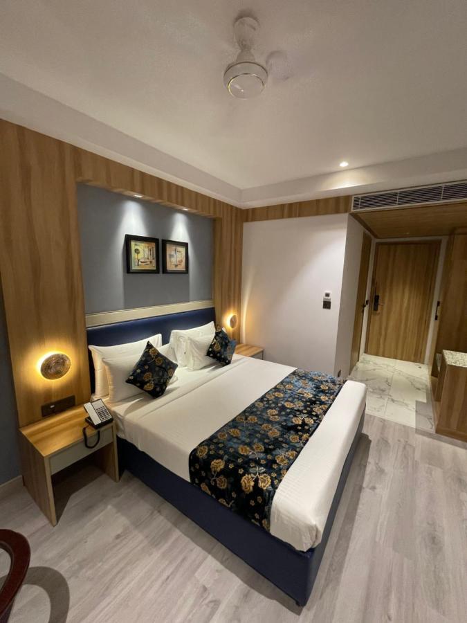 Hotel Malbork Inn @ Janakpuri 德里 外观 照片
